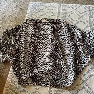 Leopard top